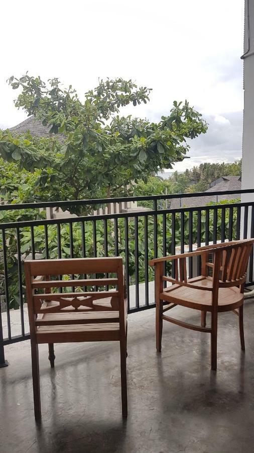 Ketapang Guesthouse Echo Beach Canggu Exterior photo