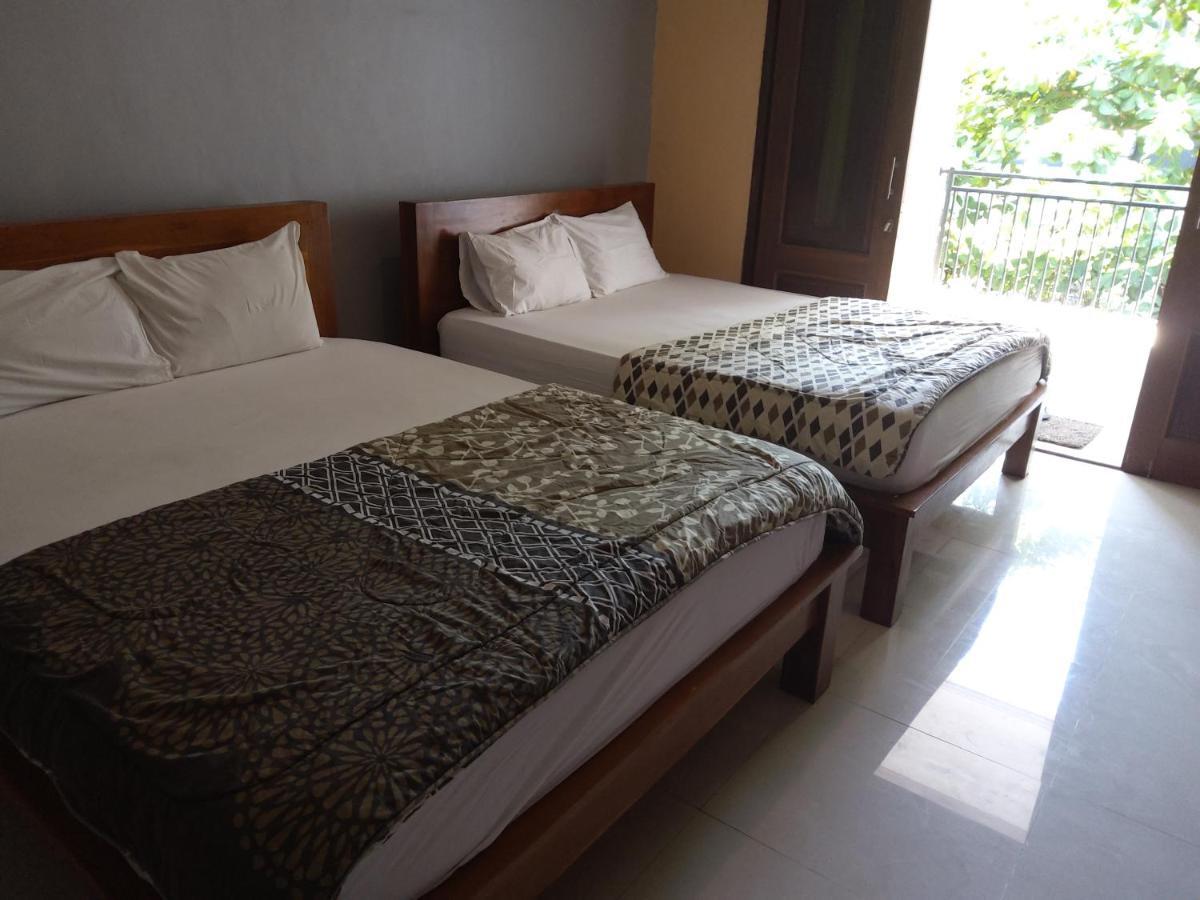 Ketapang Guesthouse Echo Beach Canggu Exterior photo